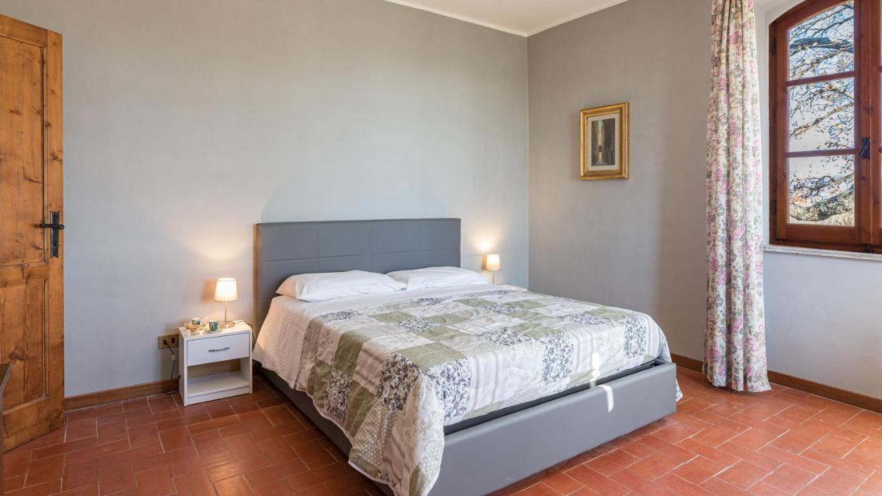 Casale Le Tre Querce 8&1, Emma Villas Orvieto Exterior photo